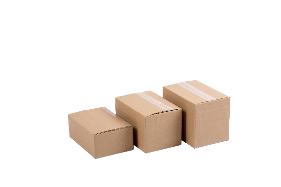 Boite en carton à rabats à hauteur variable simple cannelure