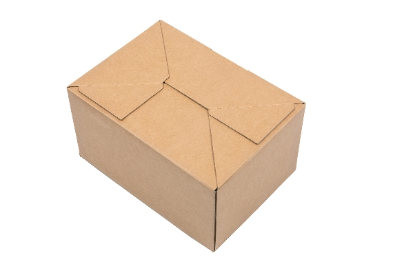 Boite en carton à rabats avec fond automatique pour montage instantané double cannelure